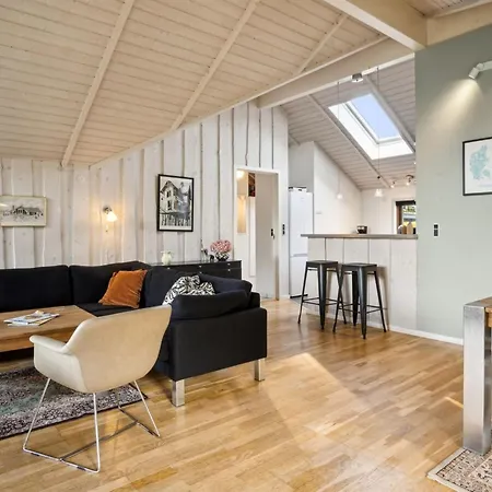 Kaarina - 250m From The Sea By Interhome Holiday home Aabenraa